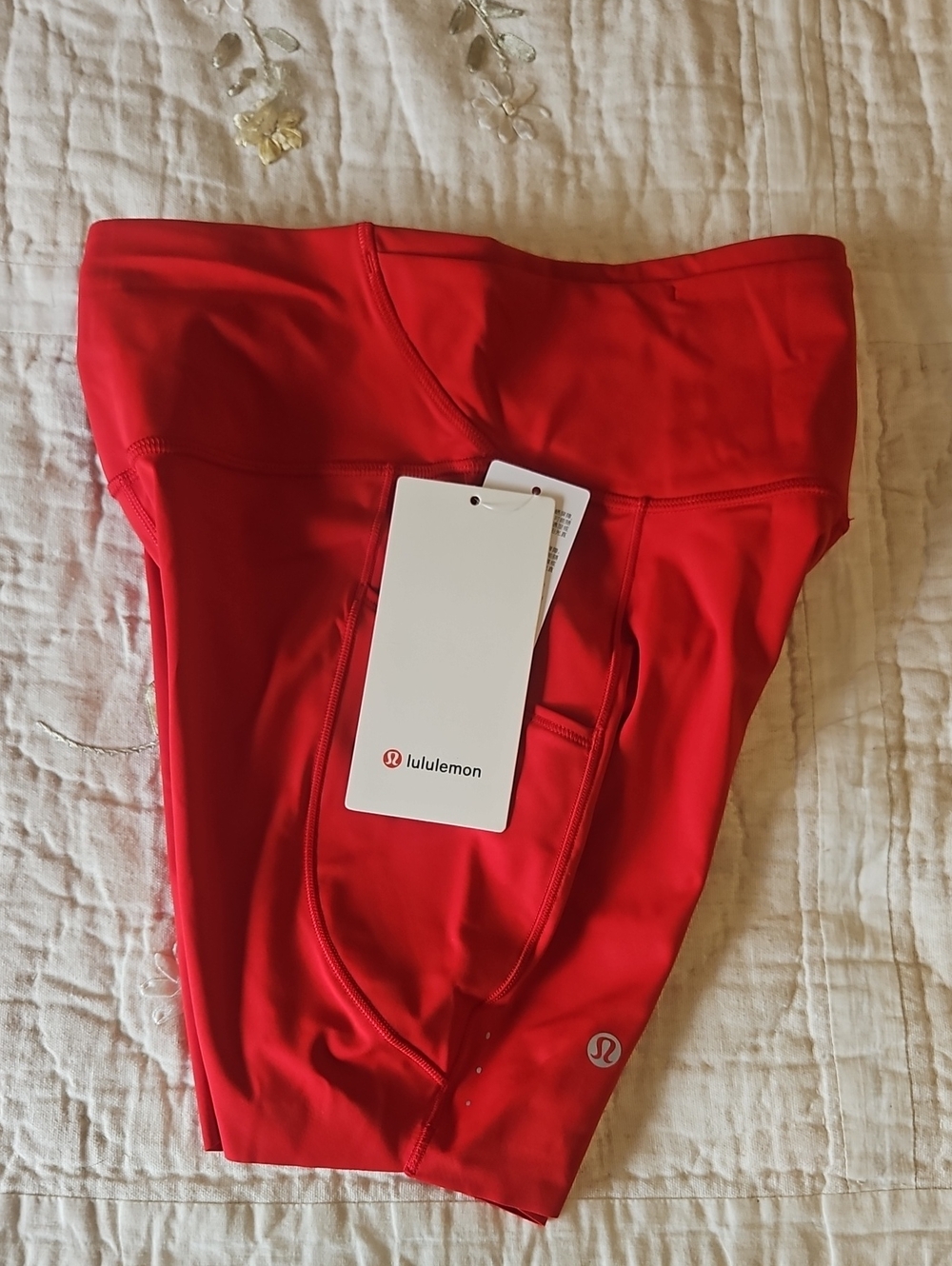 NWT Lululemon Fast And Free HR 6" Shorts